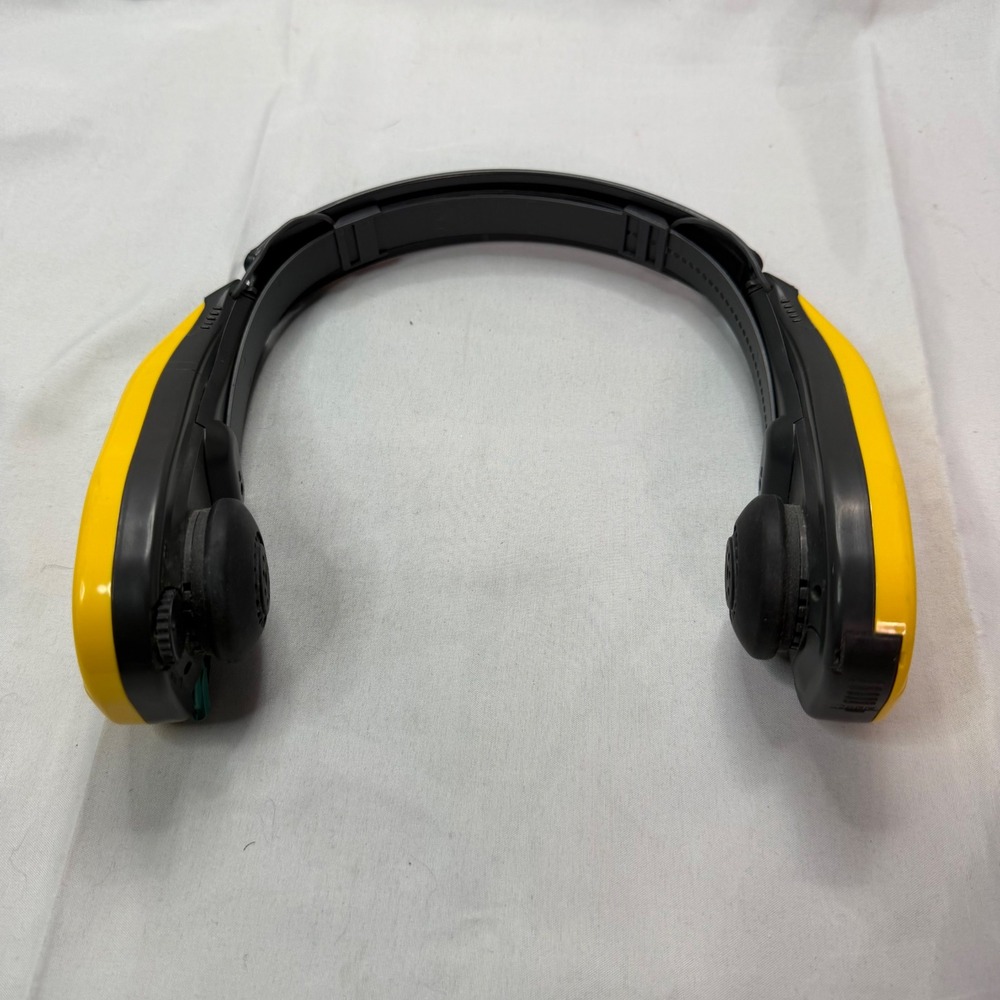 Sony‎ Sports SRF-M50 FM Stereo Receiver Headphones Yellow Vintage Radio Walkman